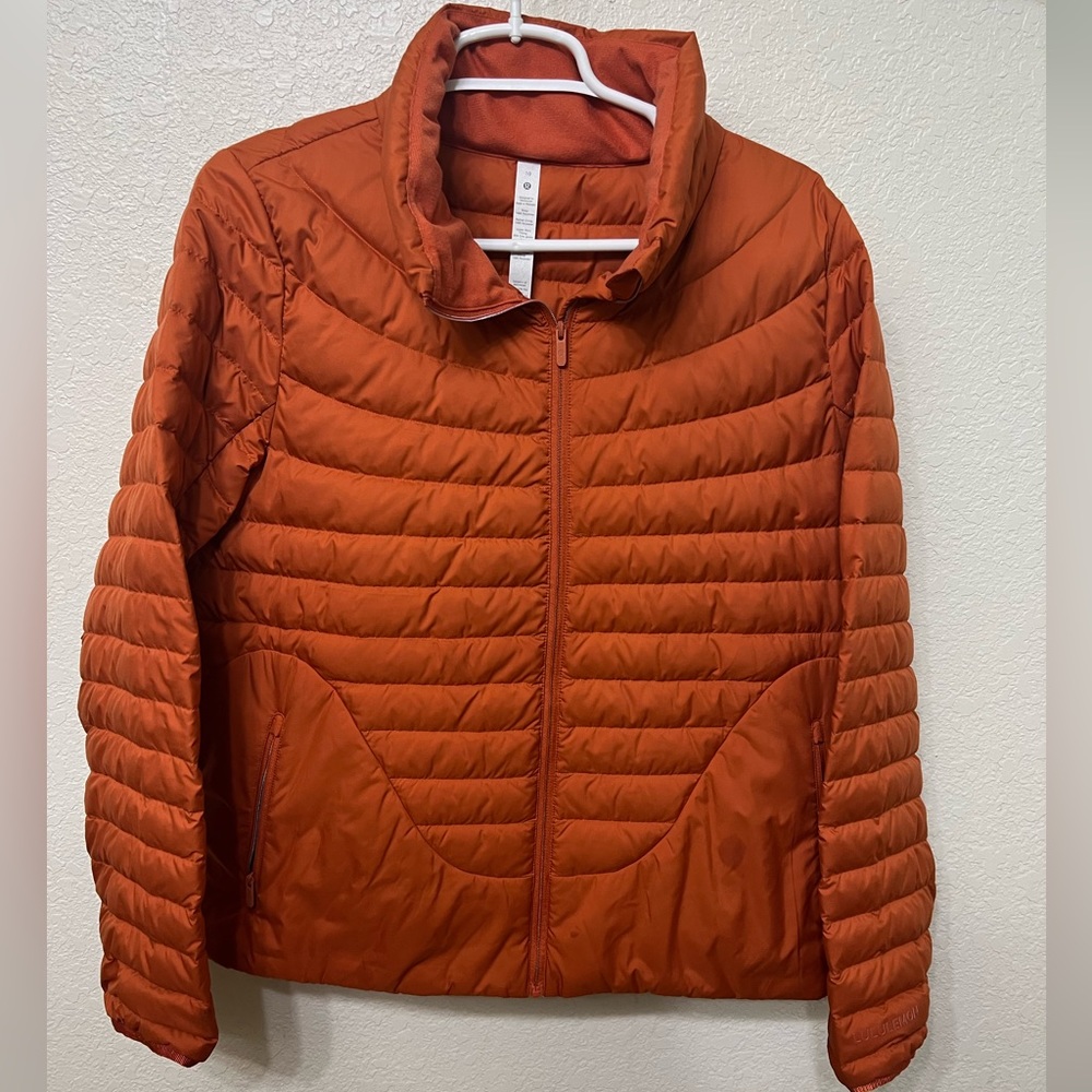 Lululemon Lightweight Relaxed Fit Down Jacket
